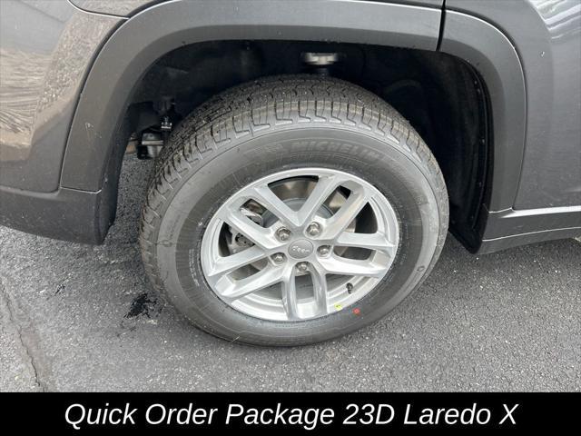 new 2025 Jeep Grand Cherokee car, priced at $42,168