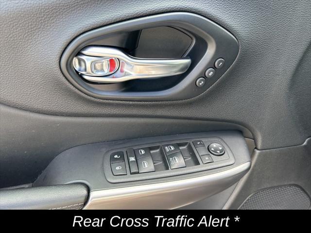 used 2021 Jeep Cherokee car, priced at $25,125