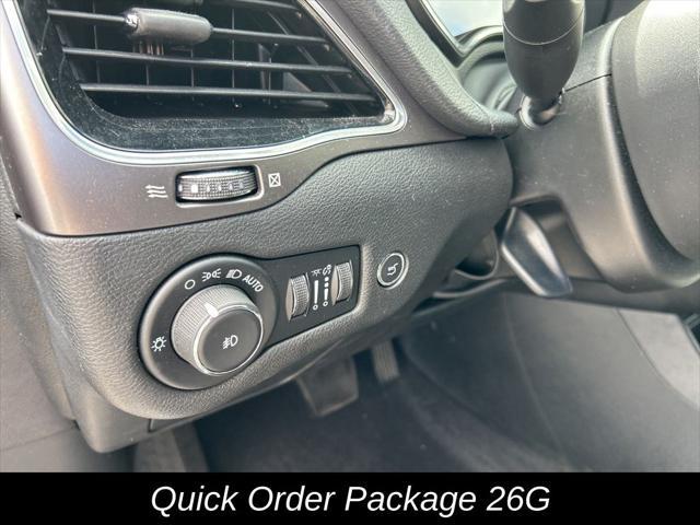 used 2021 Jeep Cherokee car, priced at $25,125
