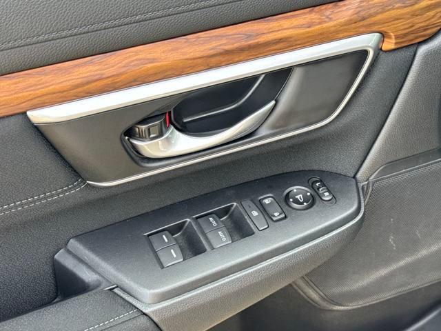 used 2021 Honda CR-V car, priced at $24,359