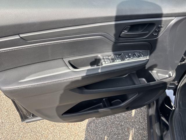 used 2024 Honda Odyssey car, priced at $40,977