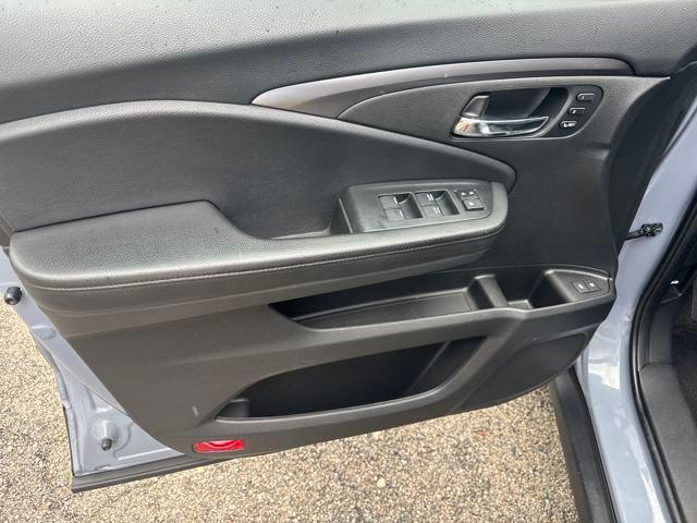 used 2022 Honda Pilot car, priced at $31,977