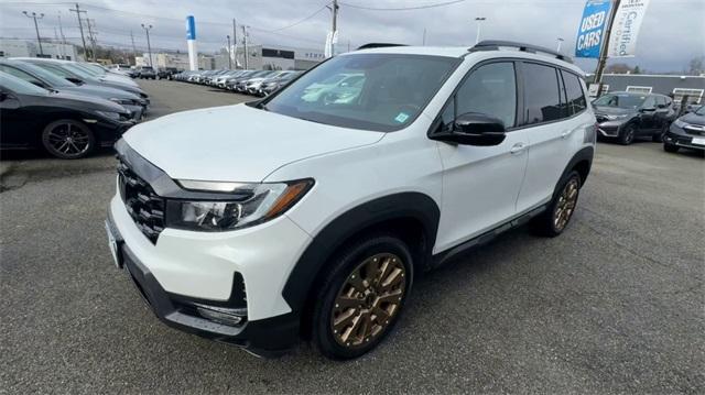 used 2022 Honda Passport car, priced at $34,217