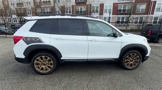 used 2022 Honda Passport car, priced at $34,217