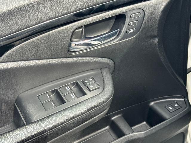 used 2019 Honda Pilot car, priced at $26,377