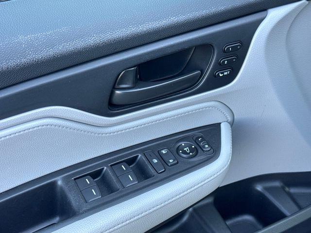 used 2023 Honda Odyssey car, priced at $34,477