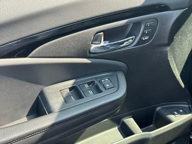 used 2022 Honda Pilot car, priced at $29,977
