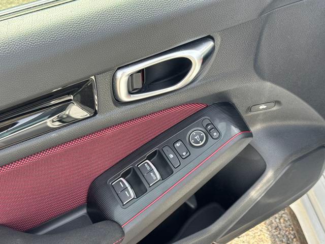 used 2022 Honda Civic Si car, priced at $27,277