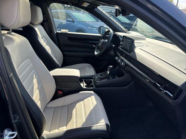 used 2023 Honda CR-V Hybrid car, priced at $33,677