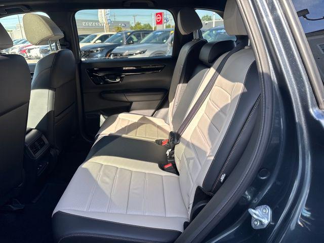 used 2023 Honda CR-V Hybrid car, priced at $33,677