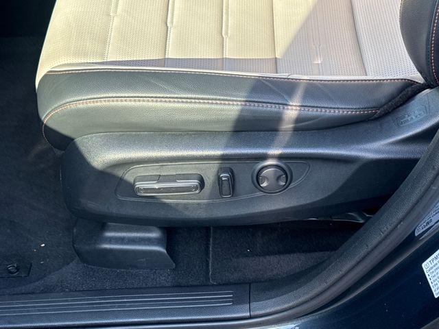 used 2023 Honda CR-V Hybrid car, priced at $33,677