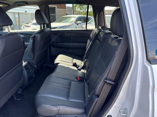 used 2022 Honda Pilot car, priced at $32,977