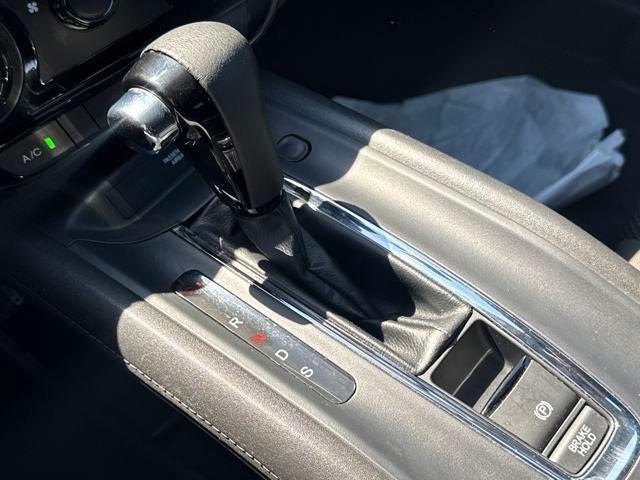 used 2022 Honda HR-V car, priced at $21,859