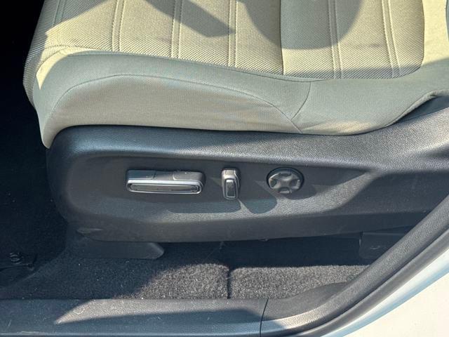 used 2022 Honda CR-V car, priced at $27,677
