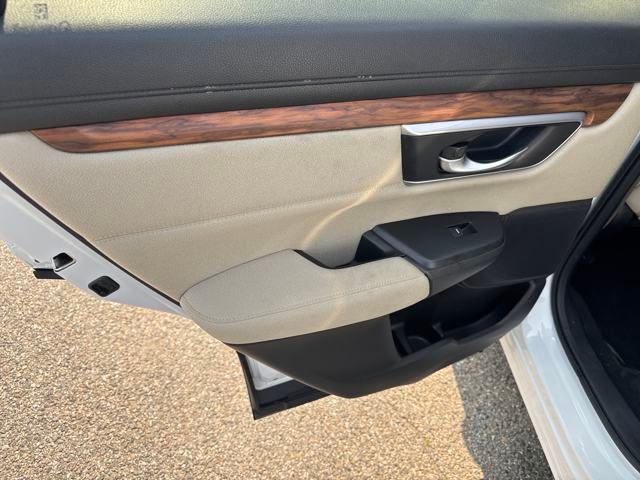 used 2022 Honda CR-V car, priced at $27,677