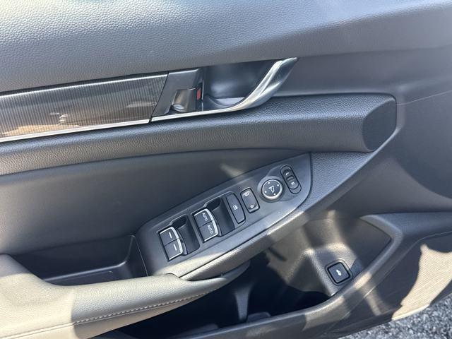used 2022 Honda Accord Hybrid car, priced at $27,277