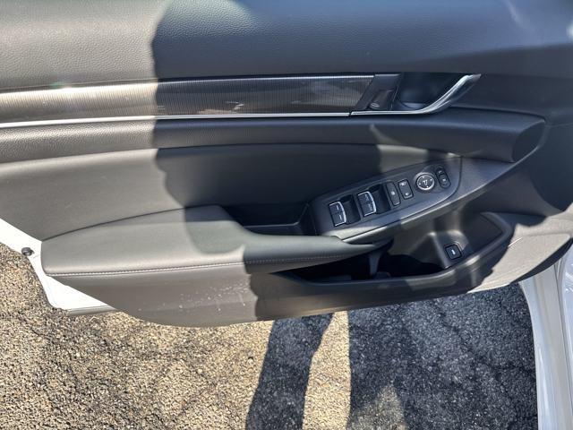 used 2022 Honda Accord Hybrid car, priced at $27,277