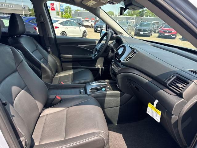used 2022 Honda Pilot car, priced at $31,659