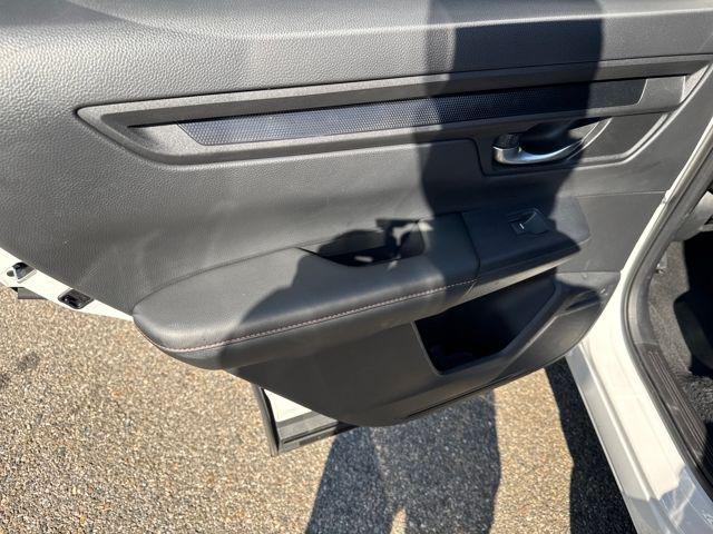 used 2025 Honda CR-V Hybrid car, priced at $34,377