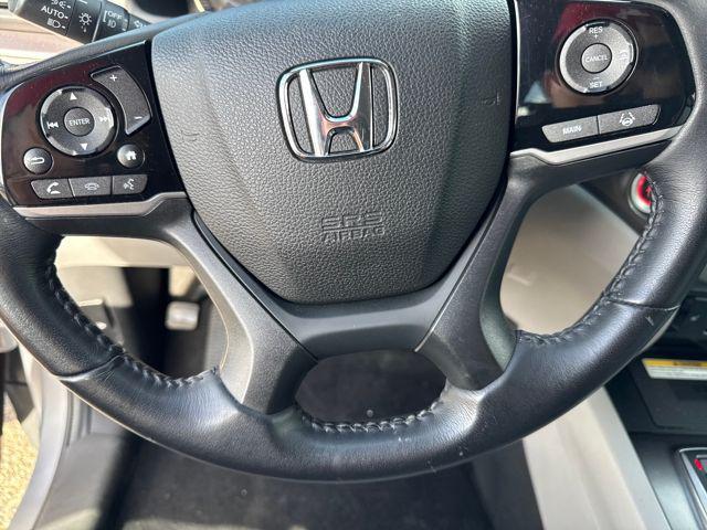 used 2022 Honda Pilot car, priced at $30,988