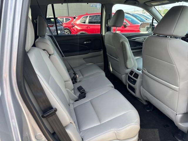 used 2022 Honda Pilot car, priced at $30,988