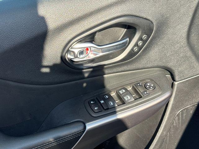 used 2021 Jeep Cherokee car, priced at $21,477