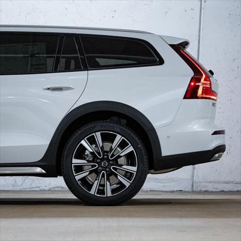 new 2024 Volvo V60 Cross Country car, priced at $58,695