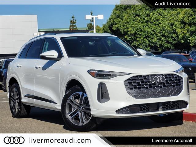 new 2025 Audi Q5 car, priced at $59,525