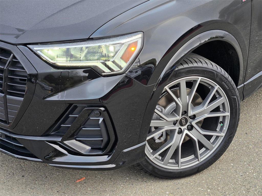 new 2025 Audi Q3 car, priced at $47,500