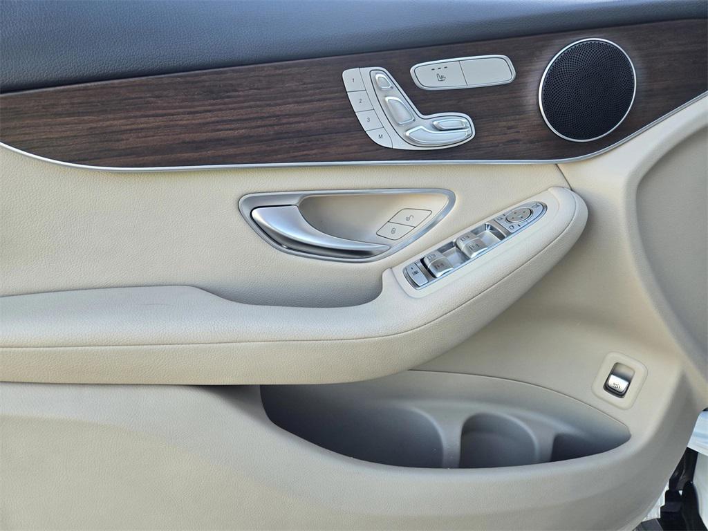 used 2022 Mercedes-Benz GLC 300 car, priced at $32,800
