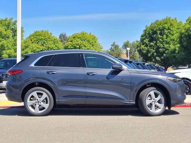 new 2025 Audi Q5 car, priced at $60,325