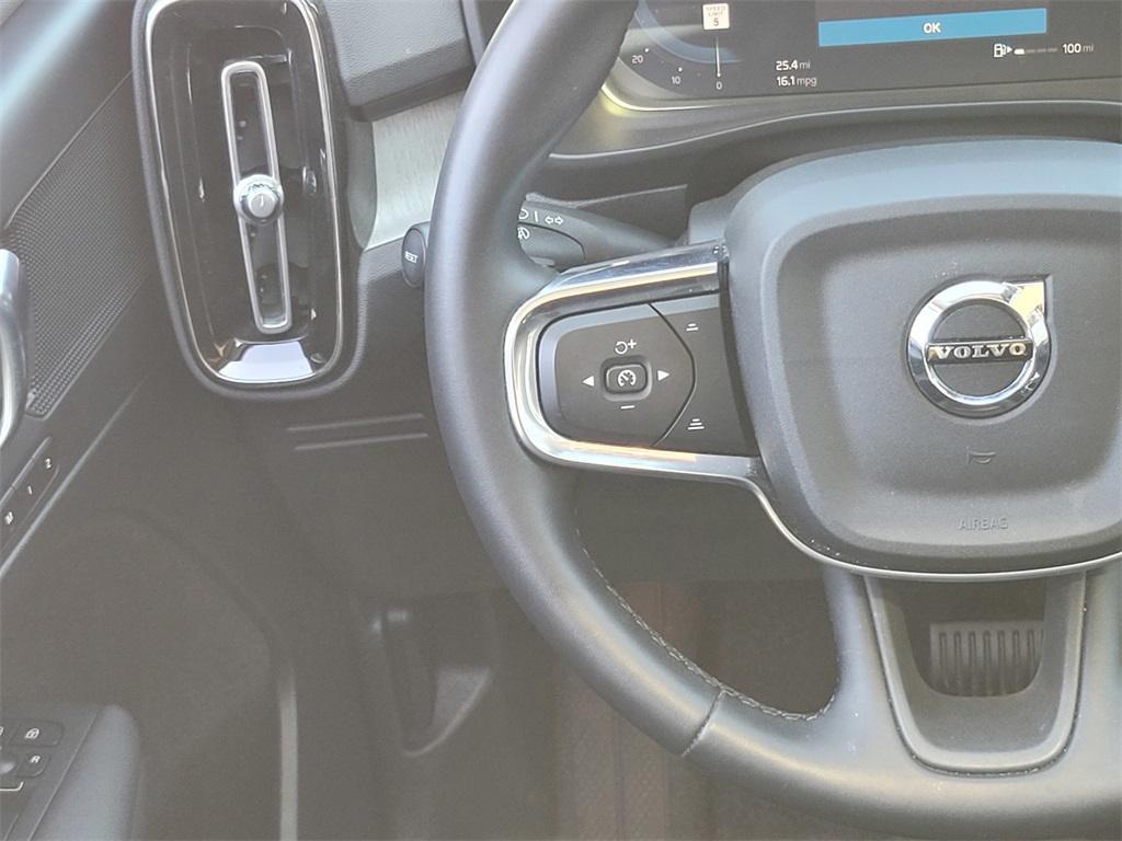 used 2025 Volvo XC40 car, priced at $27,864