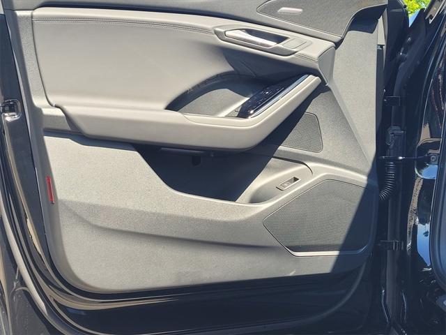 new 2025 Audi Q6 e-tron car, priced at $75,725