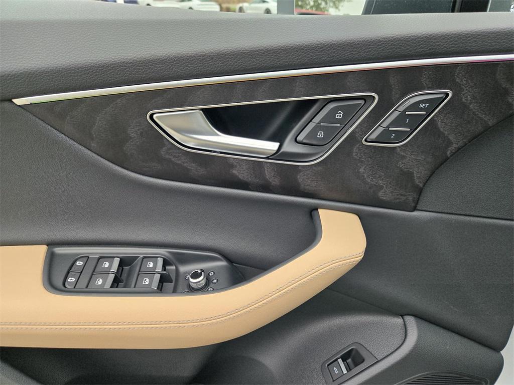 new 2026 Audi Q7 car, priced at $71,240