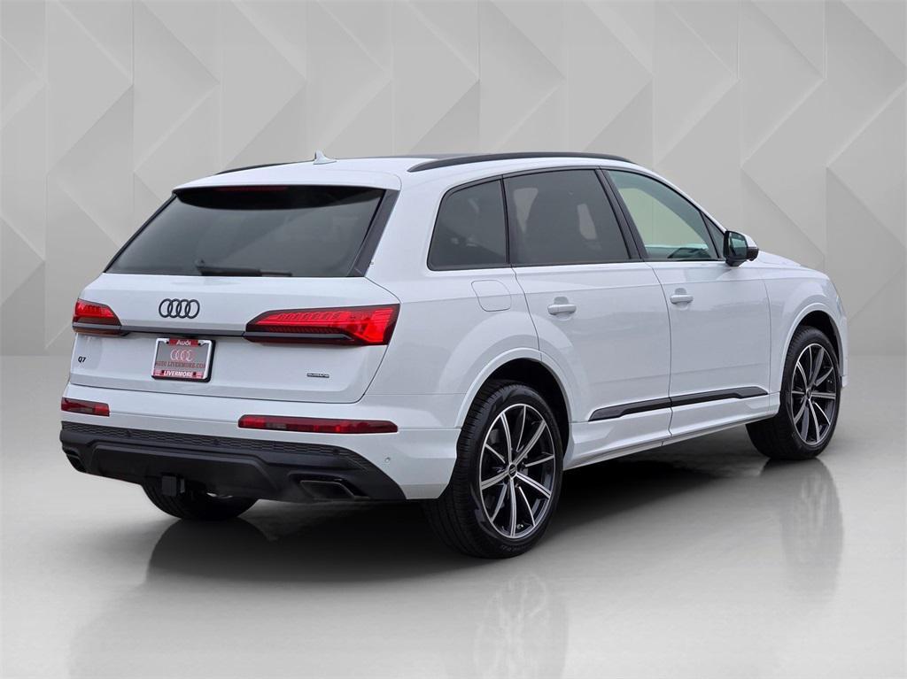 new 2026 Audi Q7 car, priced at $71,240