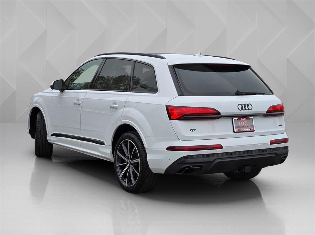 new 2026 Audi Q7 car, priced at $71,240