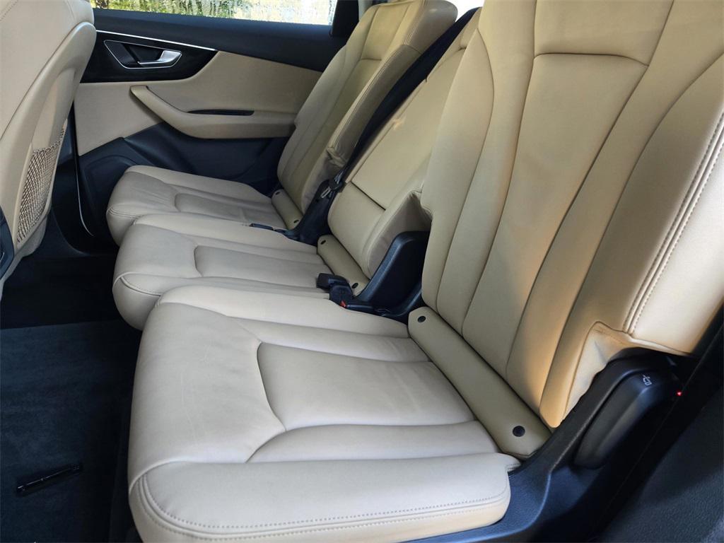 used 2023 Audi Q7 car, priced at $37,000