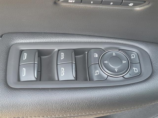 used 2019 Cadillac XT5 car, priced at $22,214
