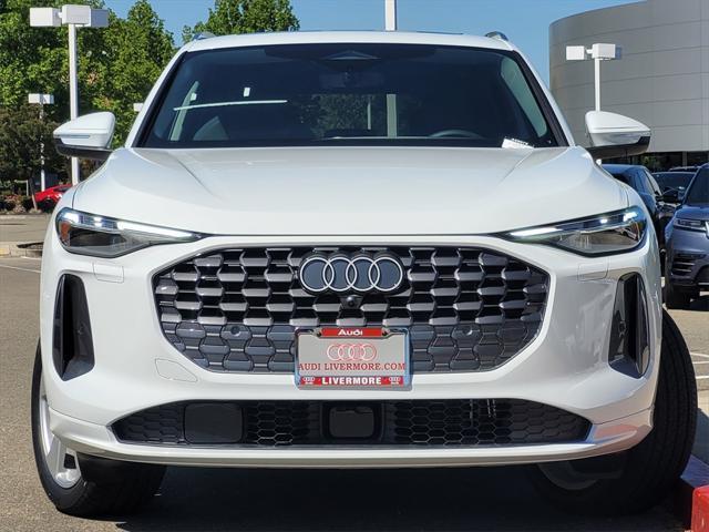 new 2025 Audi Q5 car, priced at $61,300