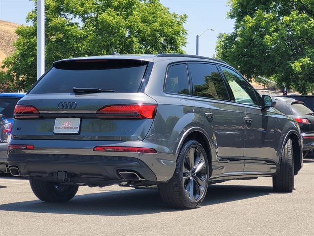 new 2025 Audi Q7 car, priced at $78,760
