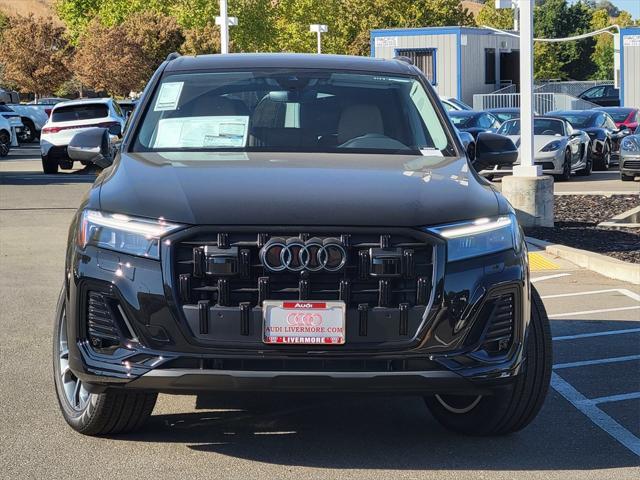 new 2025 Audi Q7 car, priced at $69,155