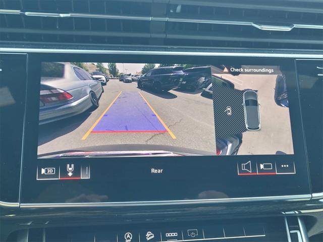 new 2025 Audi Q7 car, priced at $70,040