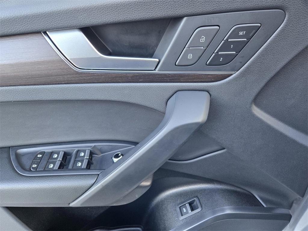 used 2023 Audi Q5 car, priced at $29,500