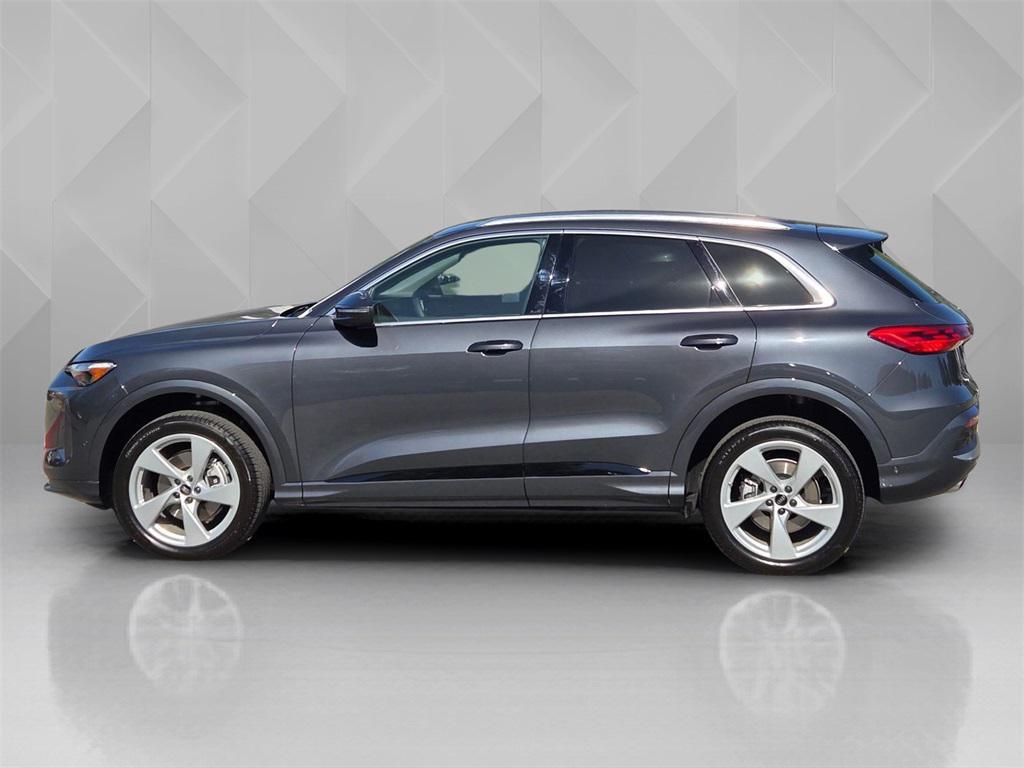 new 2025 Audi Q5 car, priced at $60,325