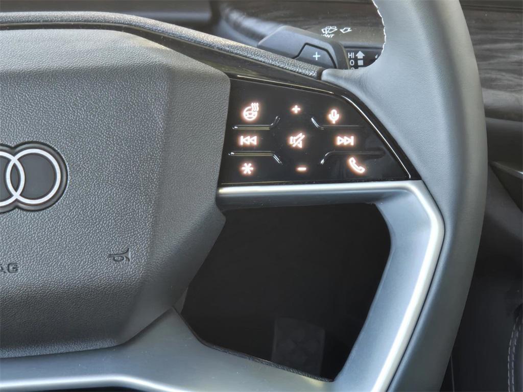 new 2025 Audi Q5 car, priced at $60,325
