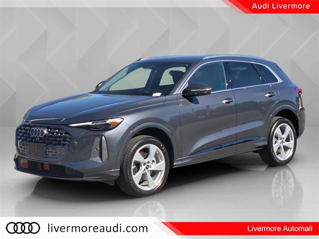 new 2025 Audi Q5 car, priced at $59,325