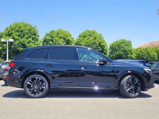 new 2025 Audi Q7 car, priced at $78,760