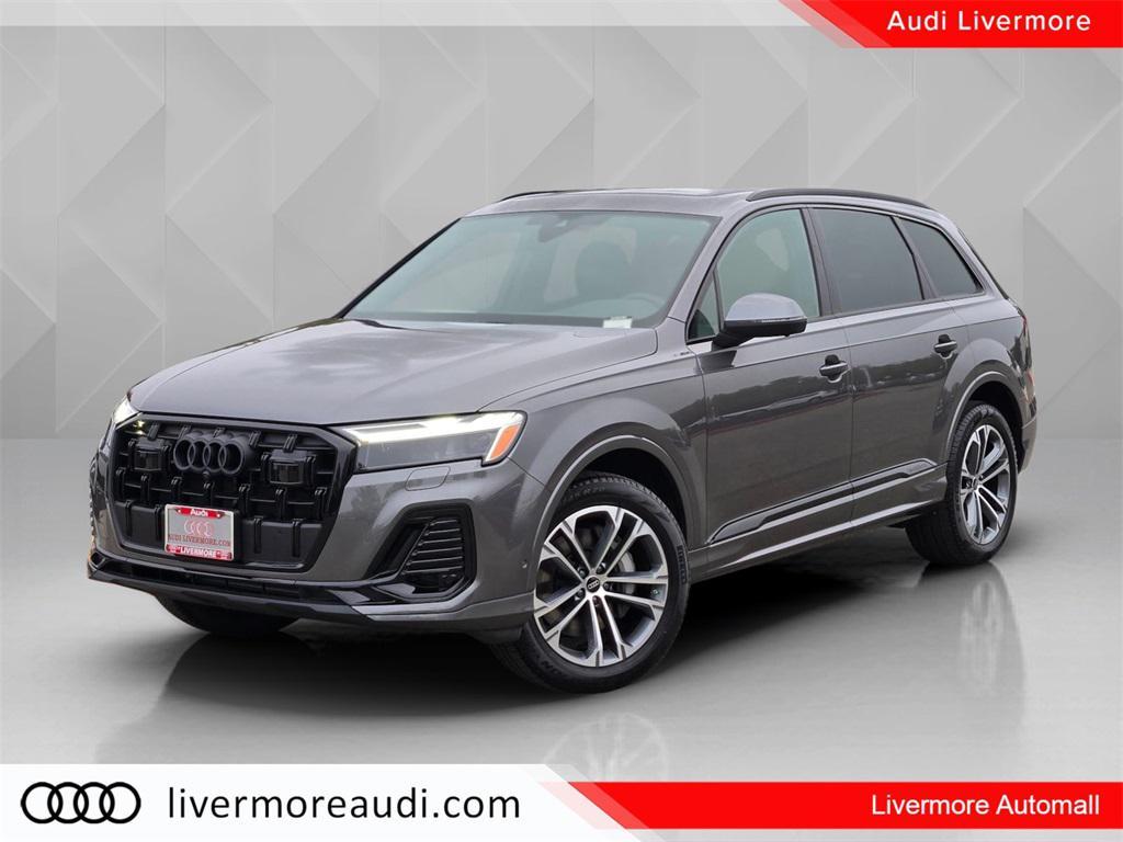 new 2025 Audi Q7 car, priced at $67,265