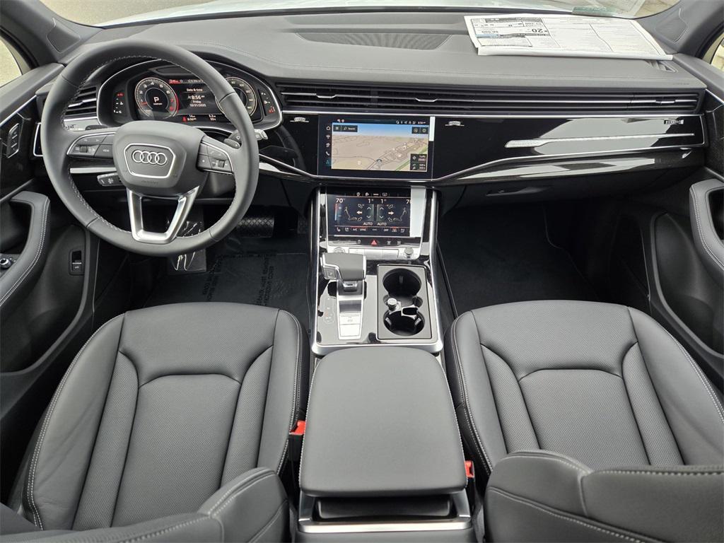 new 2025 Audi Q7 car, priced at $73,459