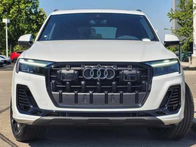 new 2025 Audi Q7 car, priced at $71,871